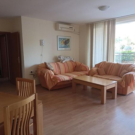 Magical Apartment In Marina View Fort Beach Sveti Vlas Buitenkant foto